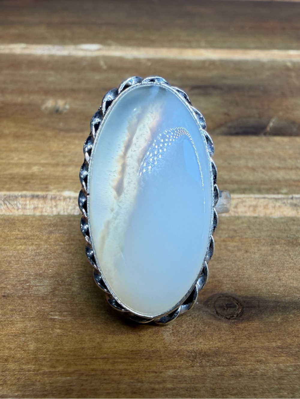 Southwestern Vintage Style White Agate Gemstone Ring Size 9 Plated Silver 925